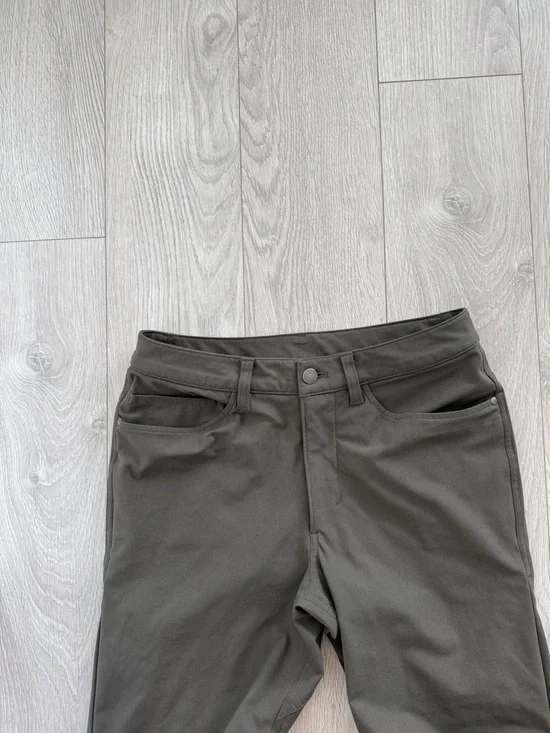 Lululemon ABC Pant Classic Dark Olive - Picture 6 of 12